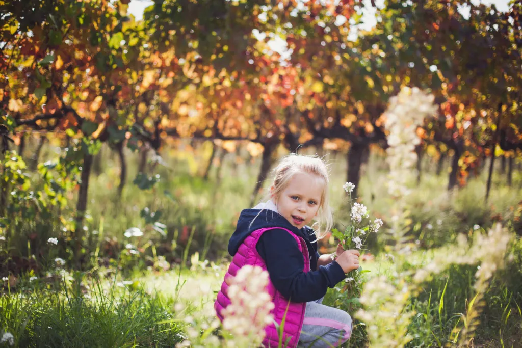 fille-fleurs-automne-3