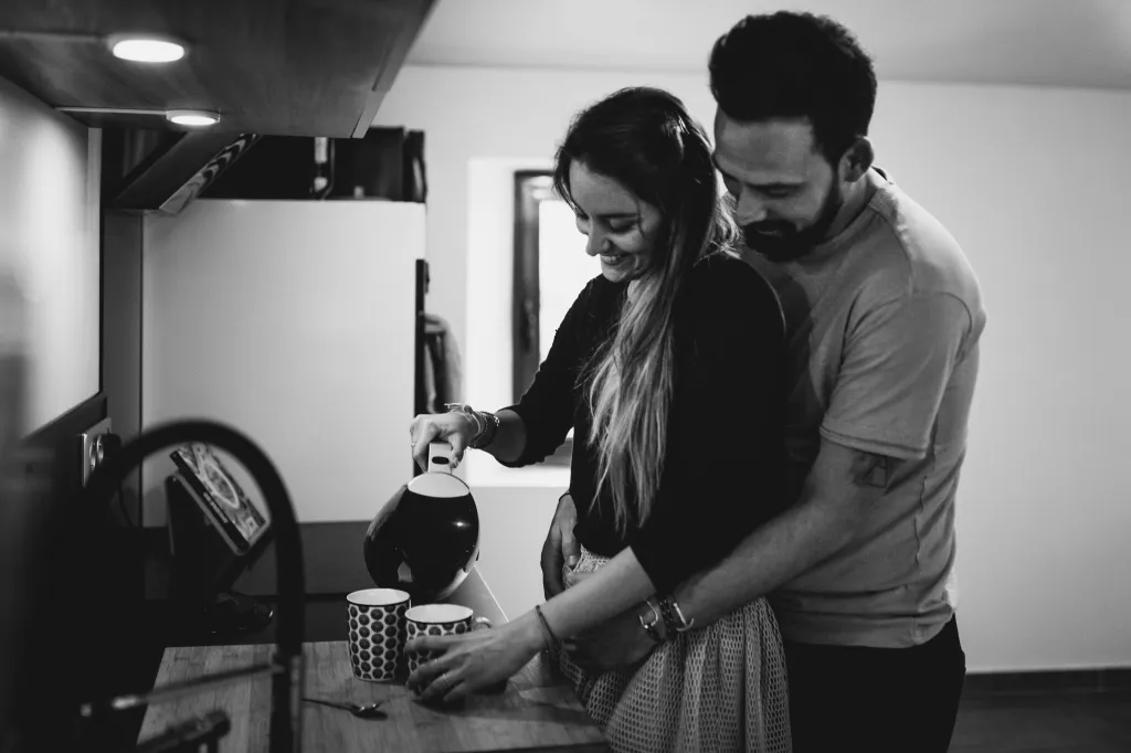 Seance couple cocooning – Aix-en-Provence, photo 1