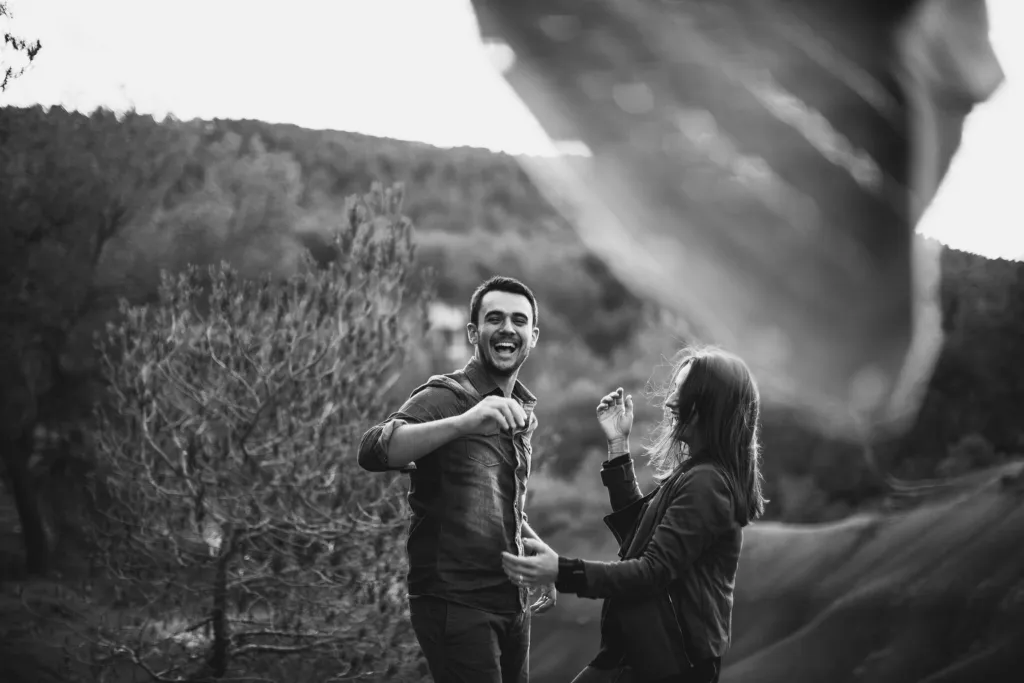 Séance couple aux terres rouges à la sainte victoire – Le Tholonet, Sainte-Victoire, photo 7