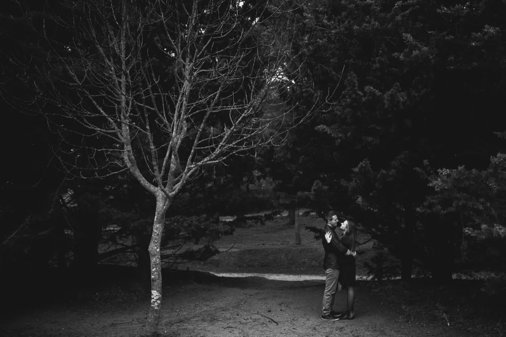 séance couple sous la pluie – Sainte-Victoire, Aix-en-Provence, photo 1