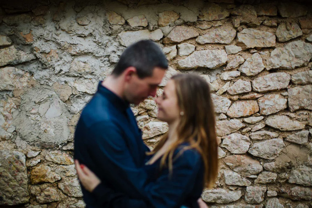séance couple sous la pluie – Sainte-Victoire, Aix-en-Provence, photo 9