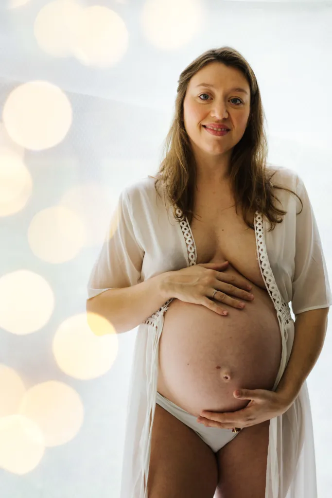 La photographie pour aider la femme enceinte à s'accepter pleinement et se voir autrement., photo 11